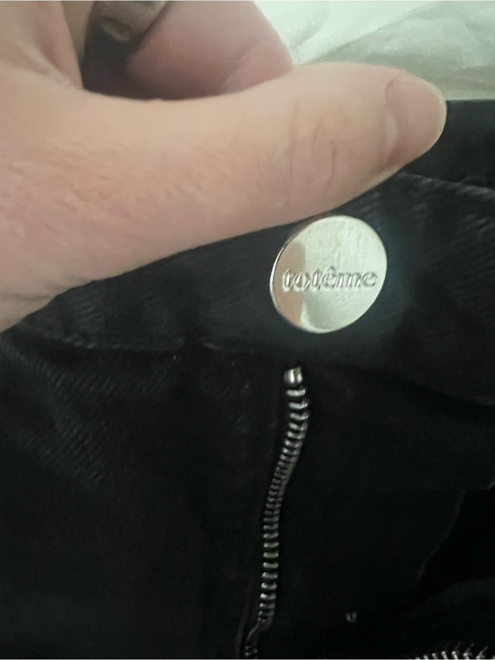 Toteme Barrel High-Rise Black Jeans - Picture 2 of 6